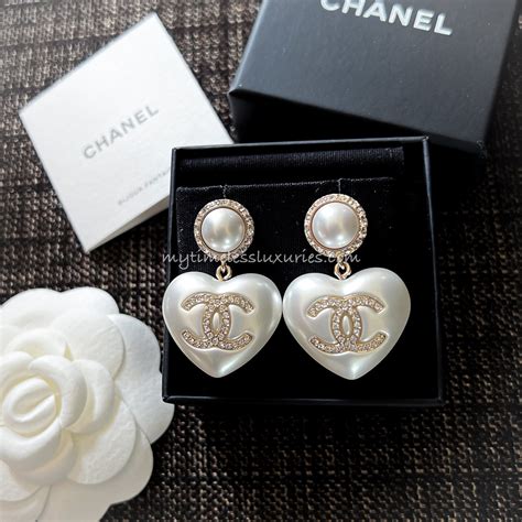 chanel 21b earrings|Chanel crochet earrings.